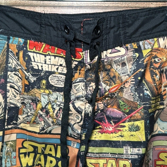 🌻Star Wars Men’s Board Shorts Swim Trunks size Medium - Picture 2 of 7